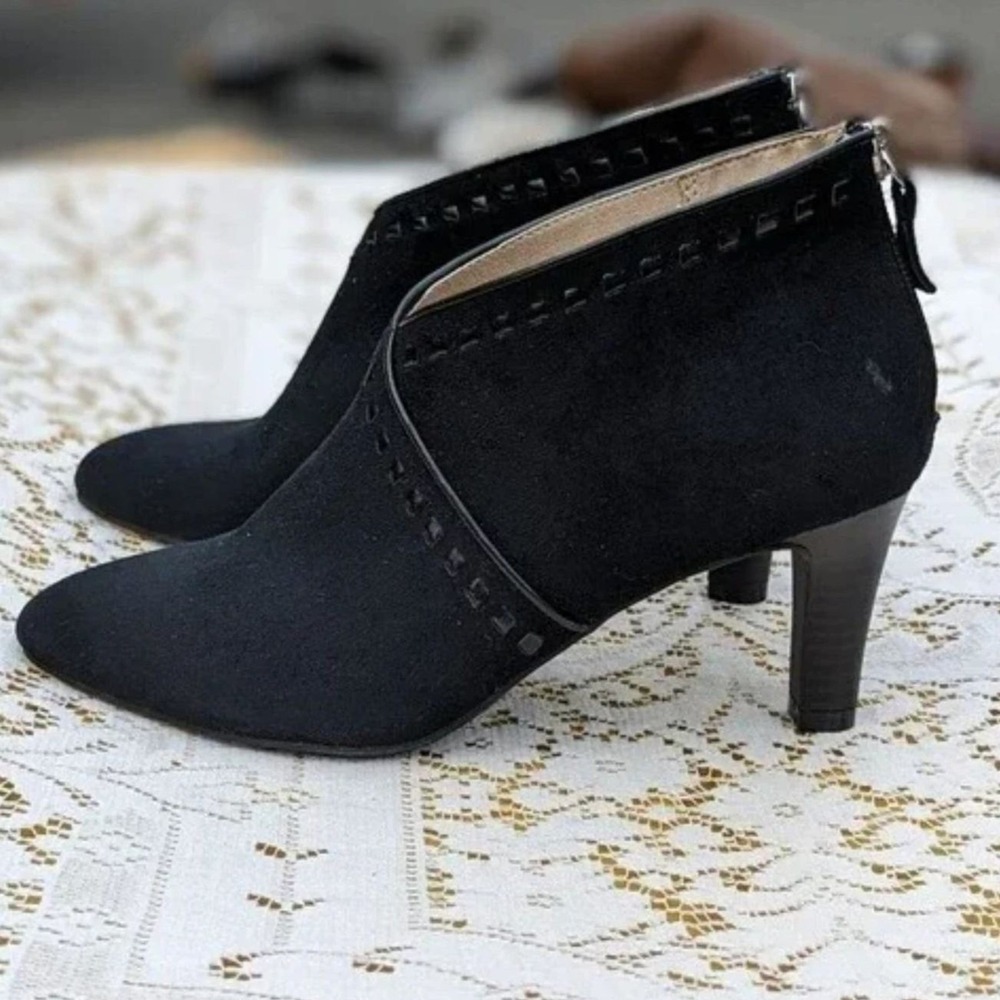 Dark Academia Victorian Black‎ Ankle Booties LifeStride 6.5 Goth Witchy